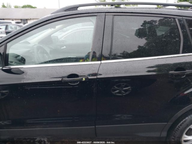 1FMCU0GD5JUD54029 Ford ESCAPE SE