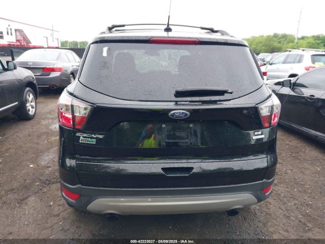 1FMCU0GD5JUD54029 Ford ESCAPE SE
