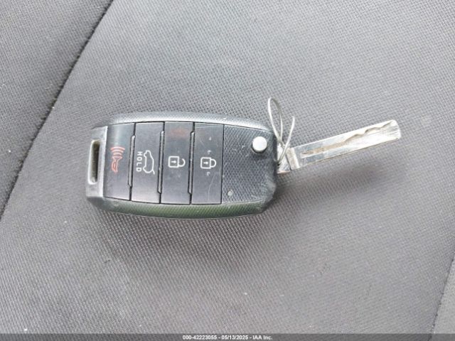 KNDJN2A20F7808544 KIA Soul