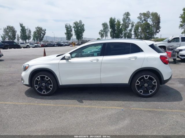 WDCTG4EB9KJ550931 Mercedes-Benz GLA 250