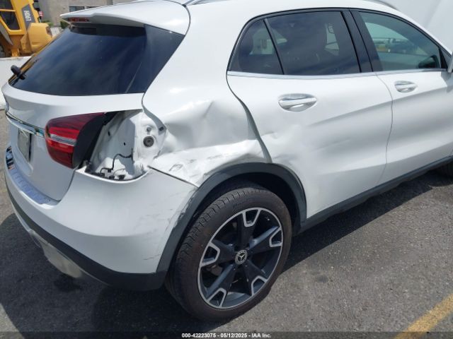 WDCTG4EB9KJ550931 Mercedes-Benz GLA 250