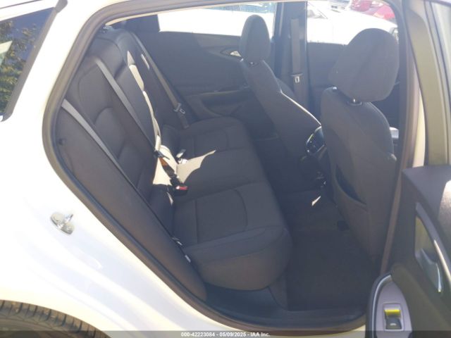 1G1ZD5ST2PF215105 Chevrolet Malibu Fwd 1lt