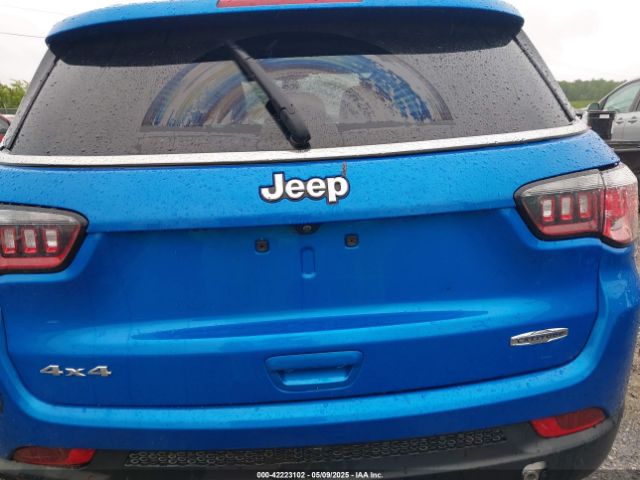 3C4NJDBB0MT570078 Jeep Compass Latitude 4x4