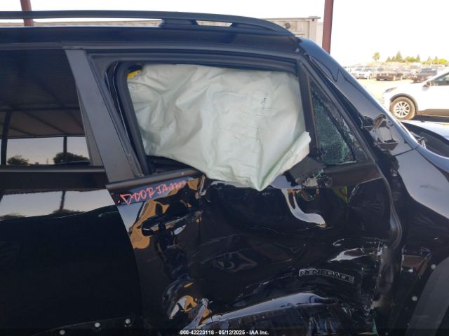 2022 JEEP RENEGADE ZACNJDB10NPN44657 Photo 4