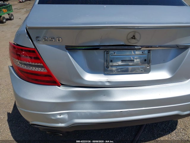 WDDGF4HB5ER307781 Mercedes-Benz 2014