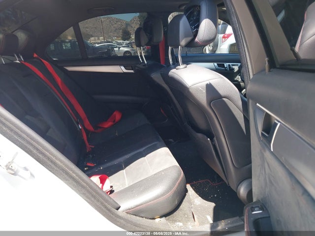WDDGF4HB5ER307781 Mercedes-Benz 2014