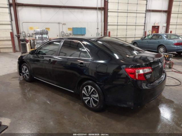 4T4BF1FKXER429704 Toyota CAMRY LE