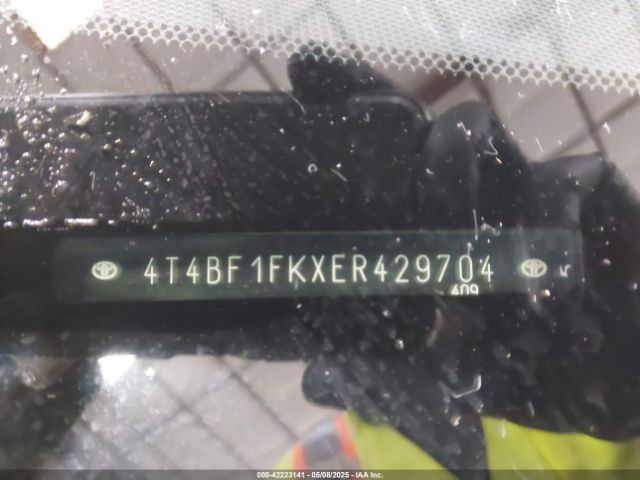 4T4BF1FKXER429704 Toyota CAMRY LE