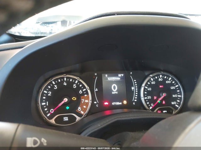 Jeep Renegade 2023 ZACNJDB13PPP32981 Image 7
