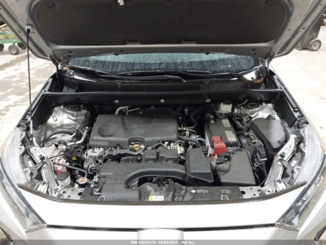 2T3F1RFV1NW314354 Toyota RAV4 LE