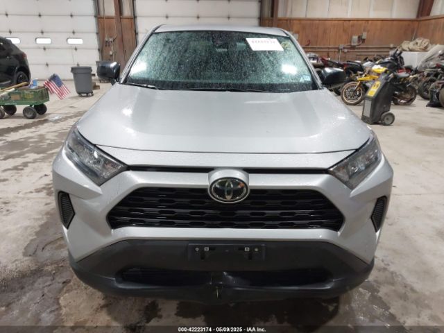 2T3F1RFV1NW314354 Toyota RAV4 LE