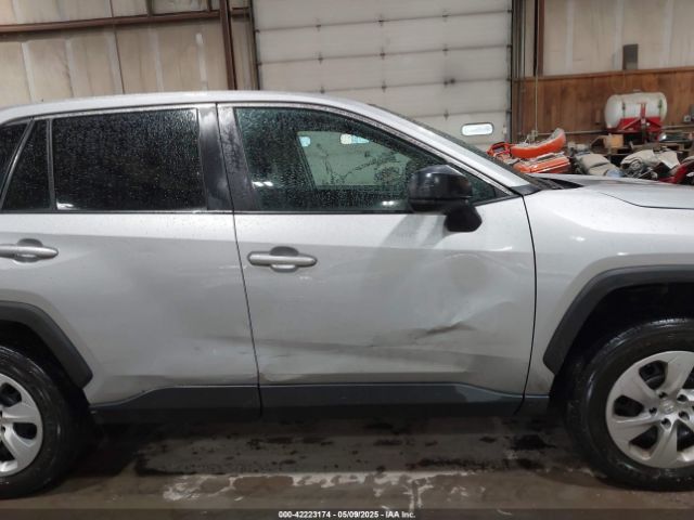 2T3F1RFV1NW314354 Toyota RAV4 LE