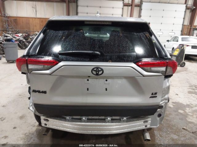 2T3F1RFV1NW314354 Toyota RAV4 LE