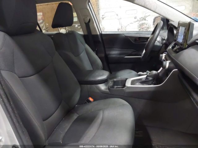 2T3F1RFV1NW314354 Toyota RAV4 LE
