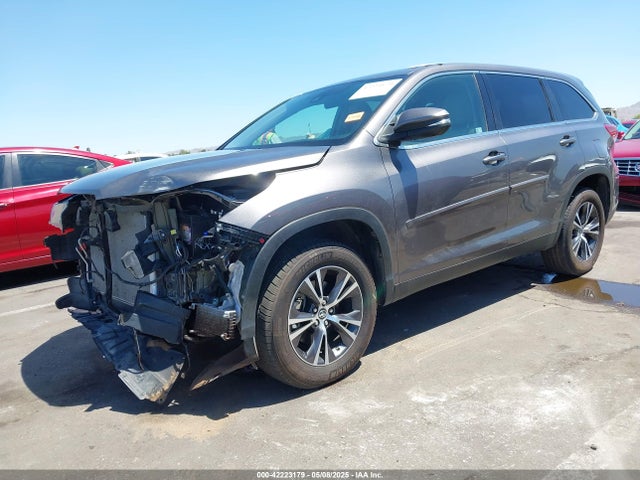 5TDZZRFH4KS335955 Toyota Highlander Le Plus