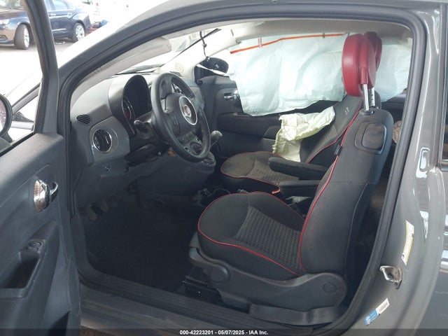 2019 FIAT 500 3C3CFFKH7KT716504 Photo 4