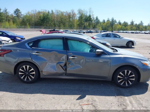 1N4AL3AP5JC270792 Nissan Altima 2.5 Sv