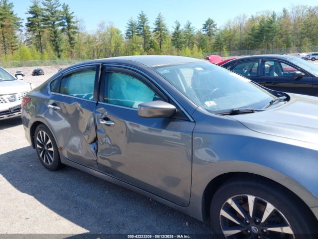 1N4AL3AP5JC270792 Nissan Altima 2.5 Sv