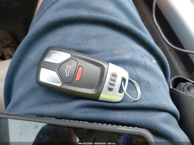 2018 AUDI A4 WAUKMAF49JN020049 Photo 10
