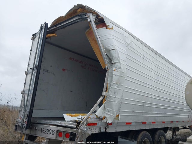 Auction sale of the 2016 Utility Trailer Mfg Unknown, vin: 1UYVS2537GM615907, lot number: 42223306