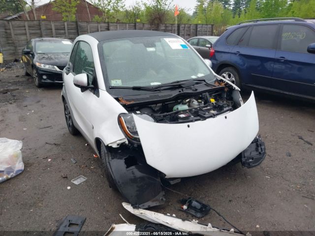 Smart M780 2019 WMEFJ9BA1KK375602 main image