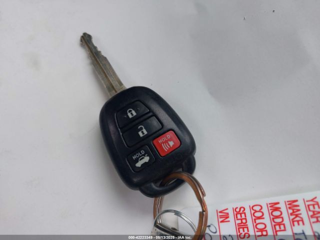 4T1BF1FK4HU352648 Toyota CAMRY SE