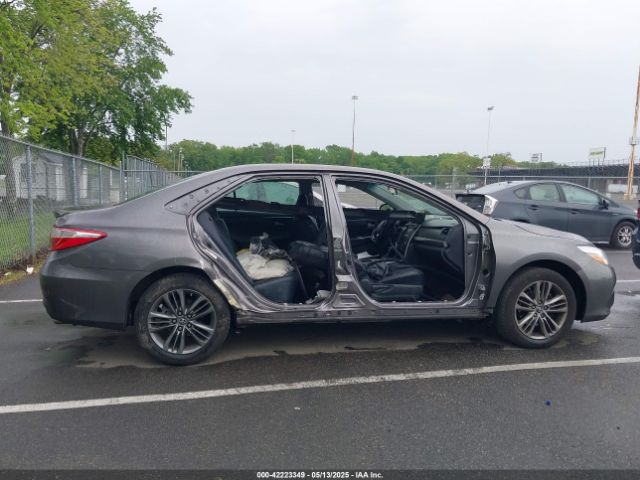 4T1BF1FK4HU352648 Toyota CAMRY SE