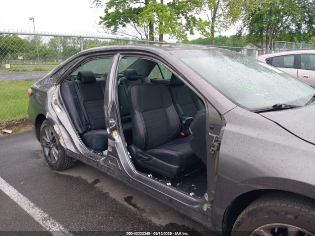 4T1BF1FK4HU352648 Toyota CAMRY SE