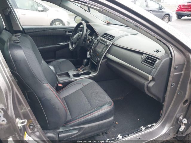 4T1BF1FK4HU352648 Toyota CAMRY SE