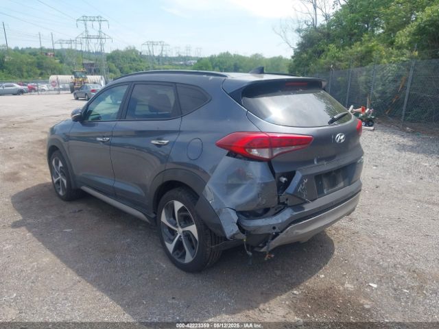 KM8J3CA26HU320369 Hyundai Tucson Limited