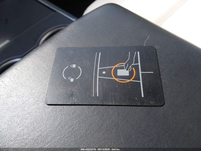 5YJ3E1EB4KF517787 Tesla Model 3 Long Range/performance