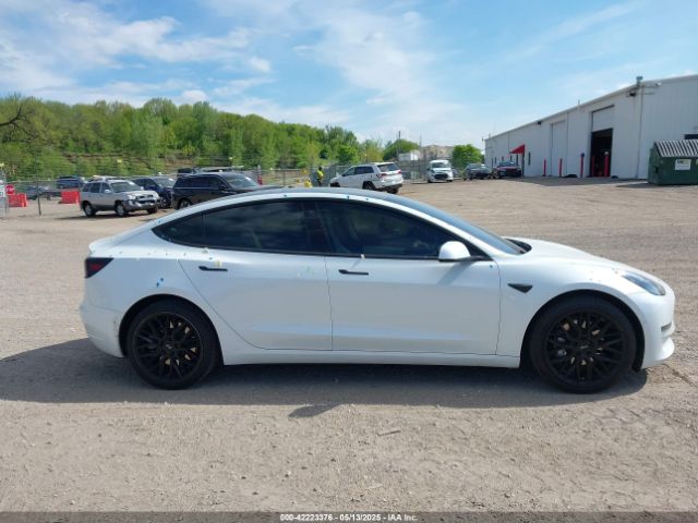 5YJ3E1EB4KF517787 Tesla Model 3 Long Range/performance