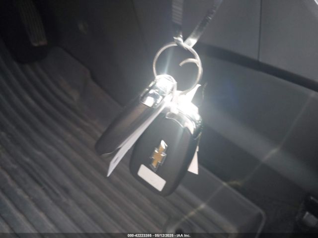 KL7CJPSBXKB757316 Chevrolet Trax Lt