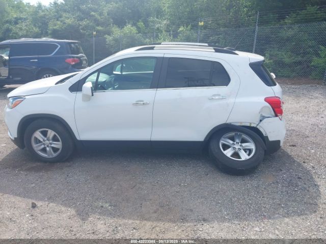 KL7CJPSBXKB757316 Chevrolet Trax Lt
