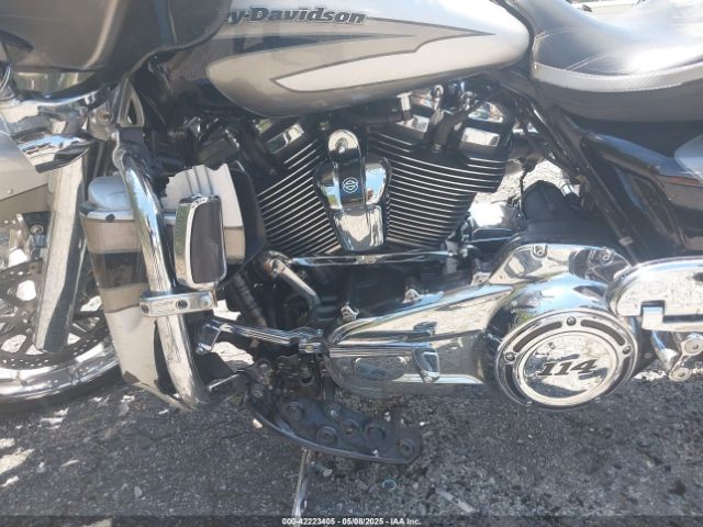 2017 HARLEY-DAVIDSON FLHTKSE 1HD1TEF13HB952773 Photo 8