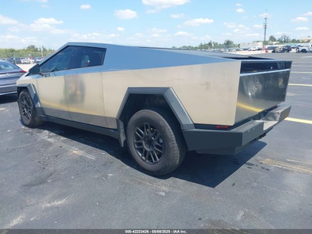 2024 TESLA CYBERTRUCK 7G2CEHEE8RA034519 Photo 2