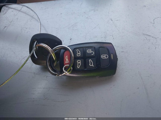 KNDMH4C77E6548379 KIA SEDONA EX