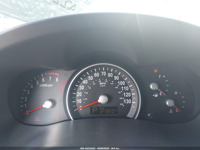 KNDMH4C77E6548379 KIA SEDONA EX