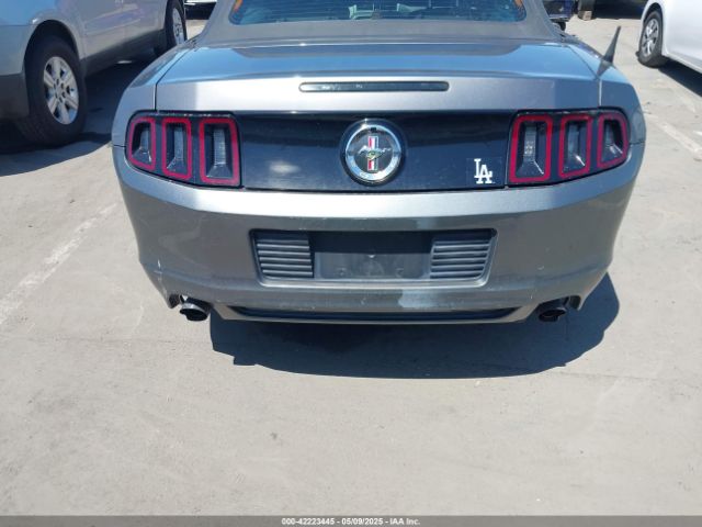 1ZVBP8EM9E5328667 Ford Mustang V6