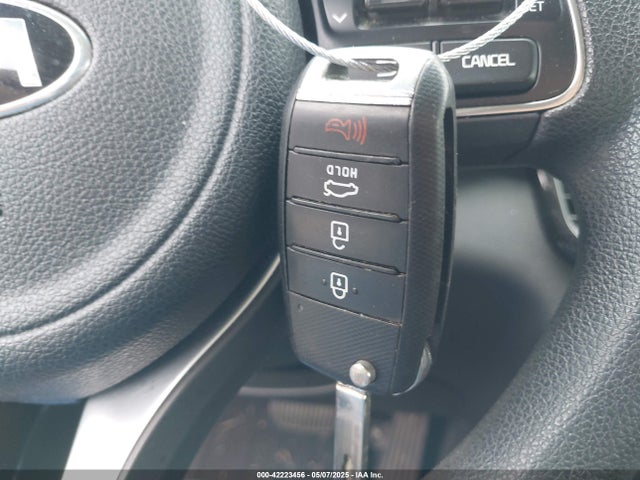 5XXGT4L36JG216244 KIA Optima Lx