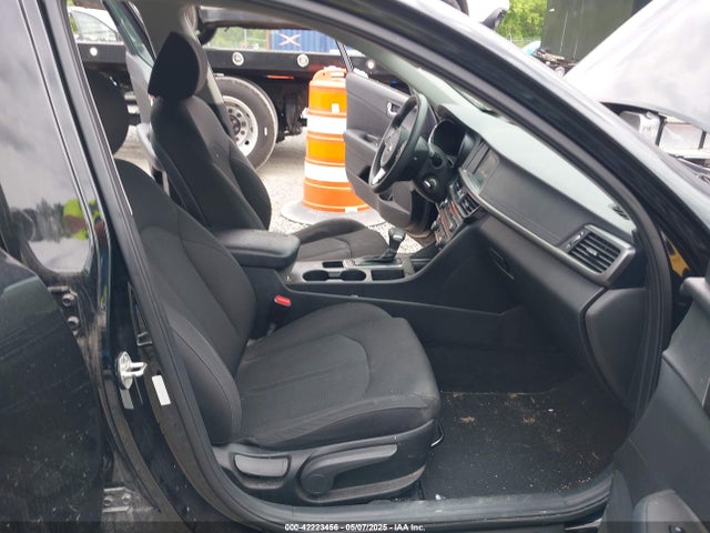 5XXGT4L36JG216244 KIA Optima Lx