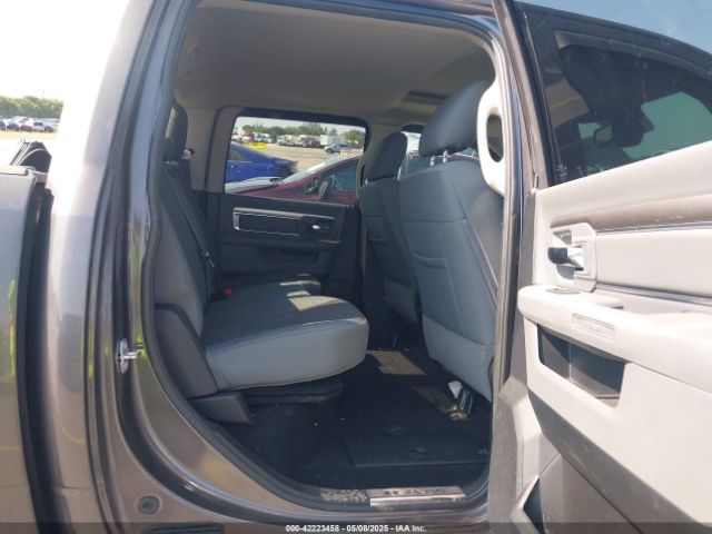 1C6RR6LT6HS601829 RAM 1500 Big Horn  4x2 5'7 Box