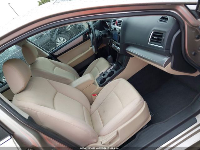 4S3BNAF65F3035684 Subaru Legacy 2.5i Premium