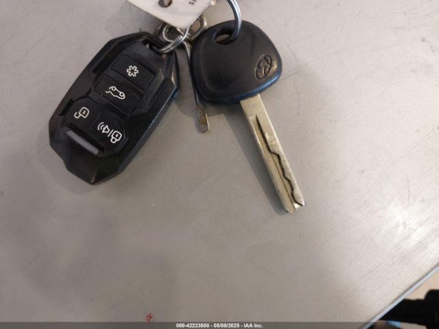 KMHTC6AD0FU228702 Hyundai Veloster