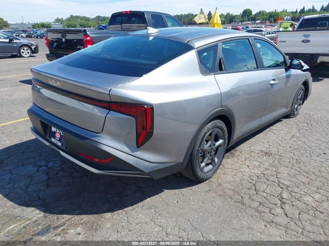 KIA 2025 2025 3KPFT4DE5SE027901 Image 4