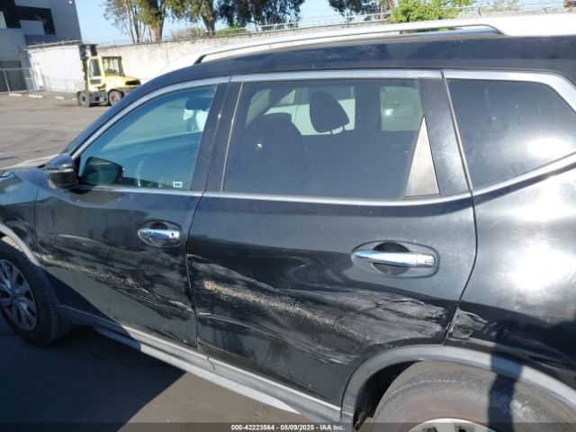 5N1AT2MT8HC832378 Nissan ROGUE S