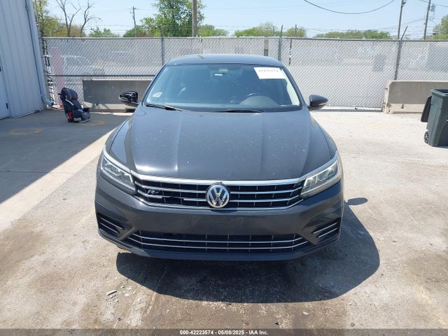 1VWDT7A34HC081571 Volkswagen 1.8 tsi