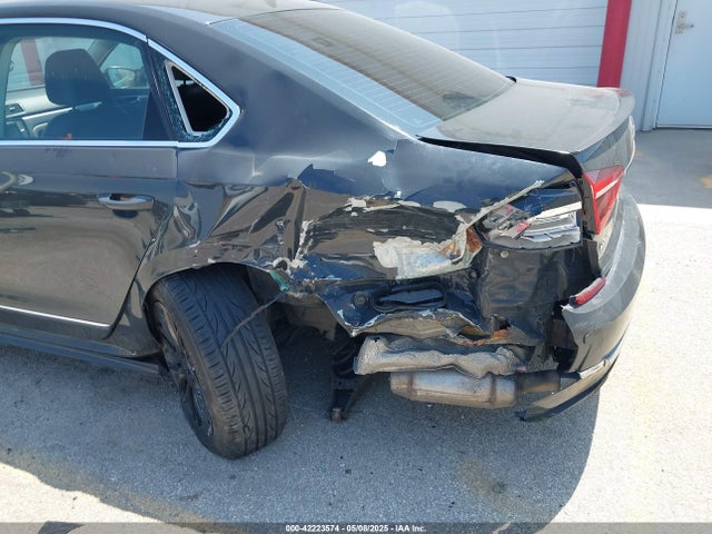 1VWDT7A34HC081571 Volkswagen 1.8 tsi