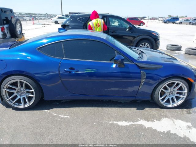 JF1ZNAA18F9712580 Scion FR-S