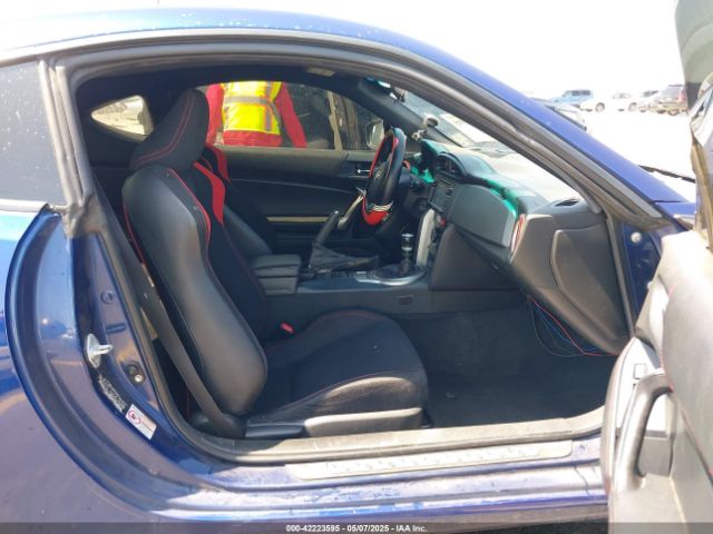 JF1ZNAA18F9712580 Scion FR-S